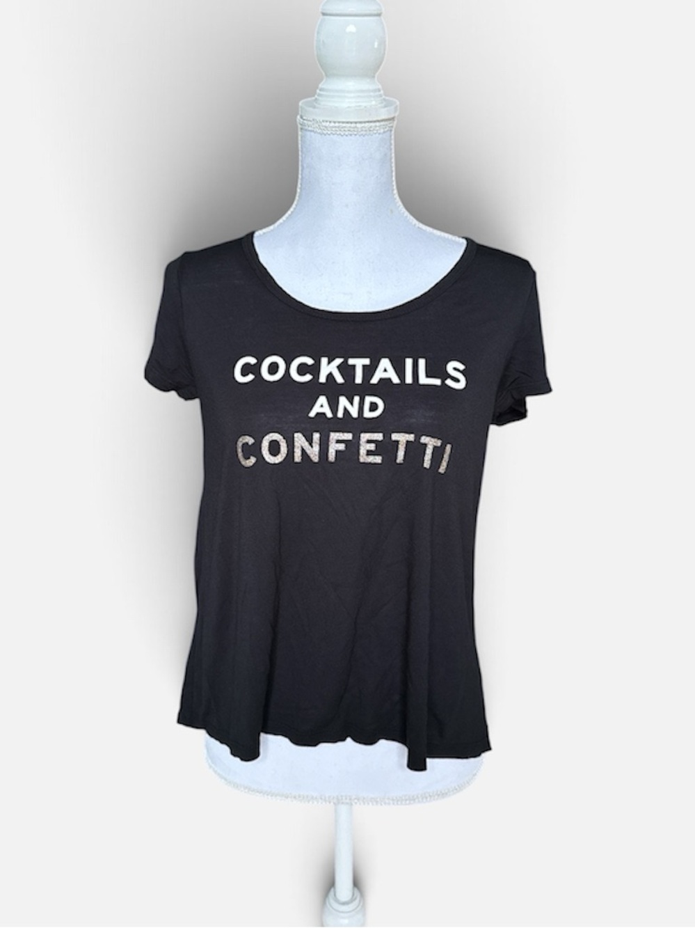 Betsey Johnson “Cocktails and Confetti” black short sleeve t-shirt size XS